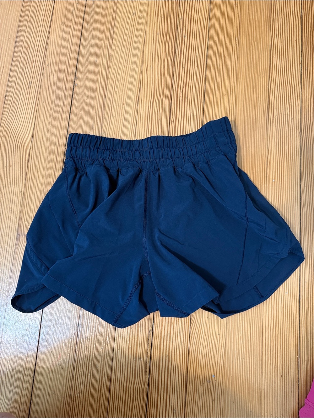 Lululemon Women's Hotty Hot 4inch Shorts - Navy